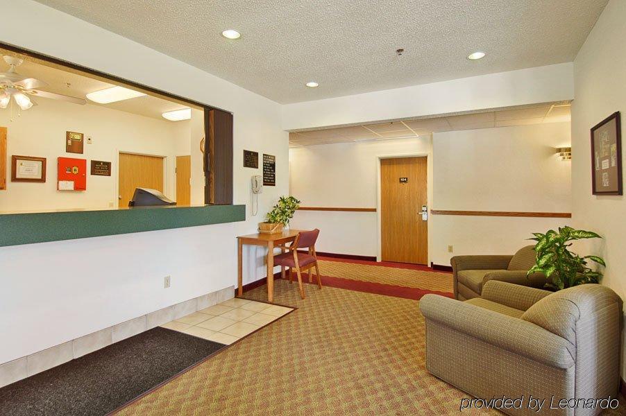 Wamego Inn And Suites Interno foto